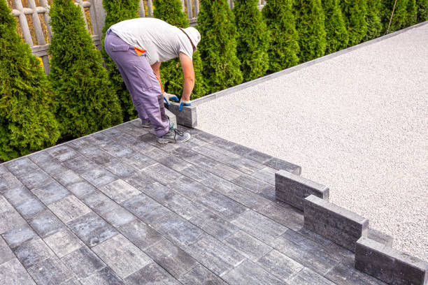 Best Local Driveway Pavers  in Laurel, MS